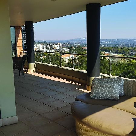 Weom Apartments Sandton Εξωτερικό φωτογραφία